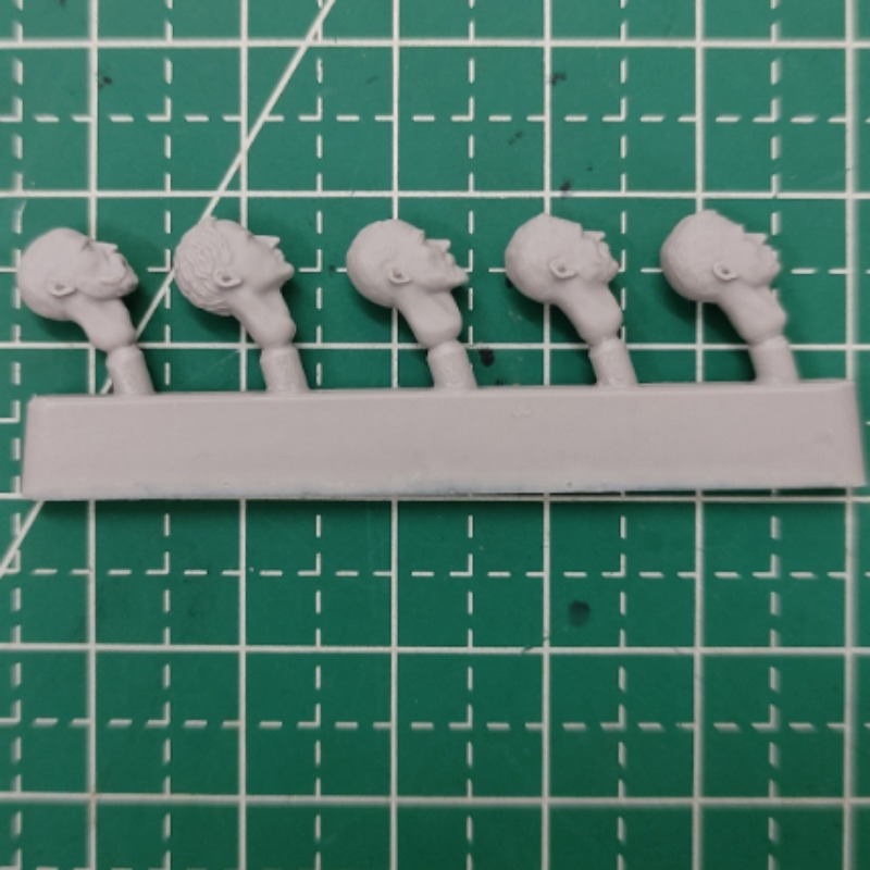 Модель головы солдата из смолы – обзор и цена Model Kit Knight